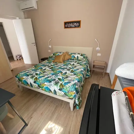 Caramel House & 4* Бари