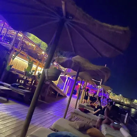 Caramel House & 4* Бари