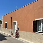 Alojamento de Acomodação e Pequeno-almoço Caramel House & Bari