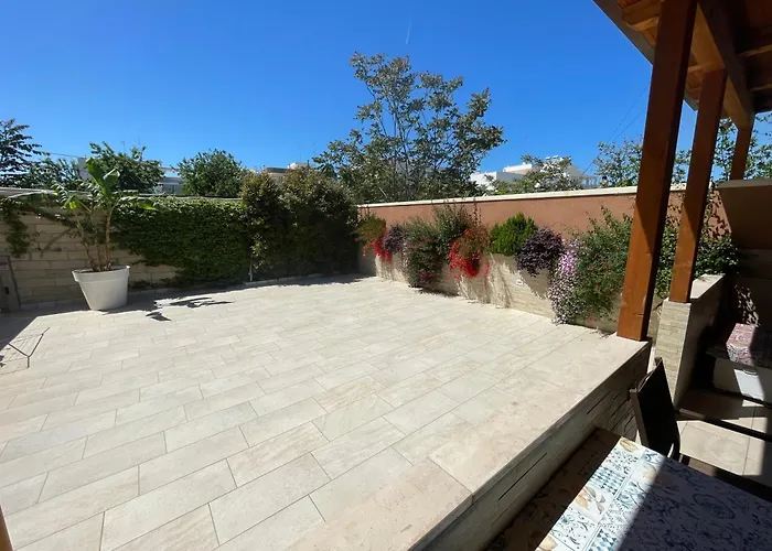 Caramel House & לינה וארוחת בוקר