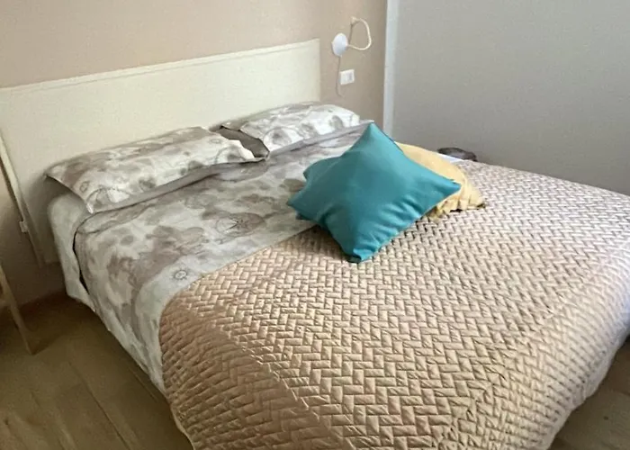 לינה וארוחת בוקר Caramel House &